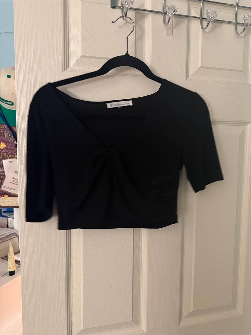 BCBGeneration Black Twist-Detail V-Neck Crop Top